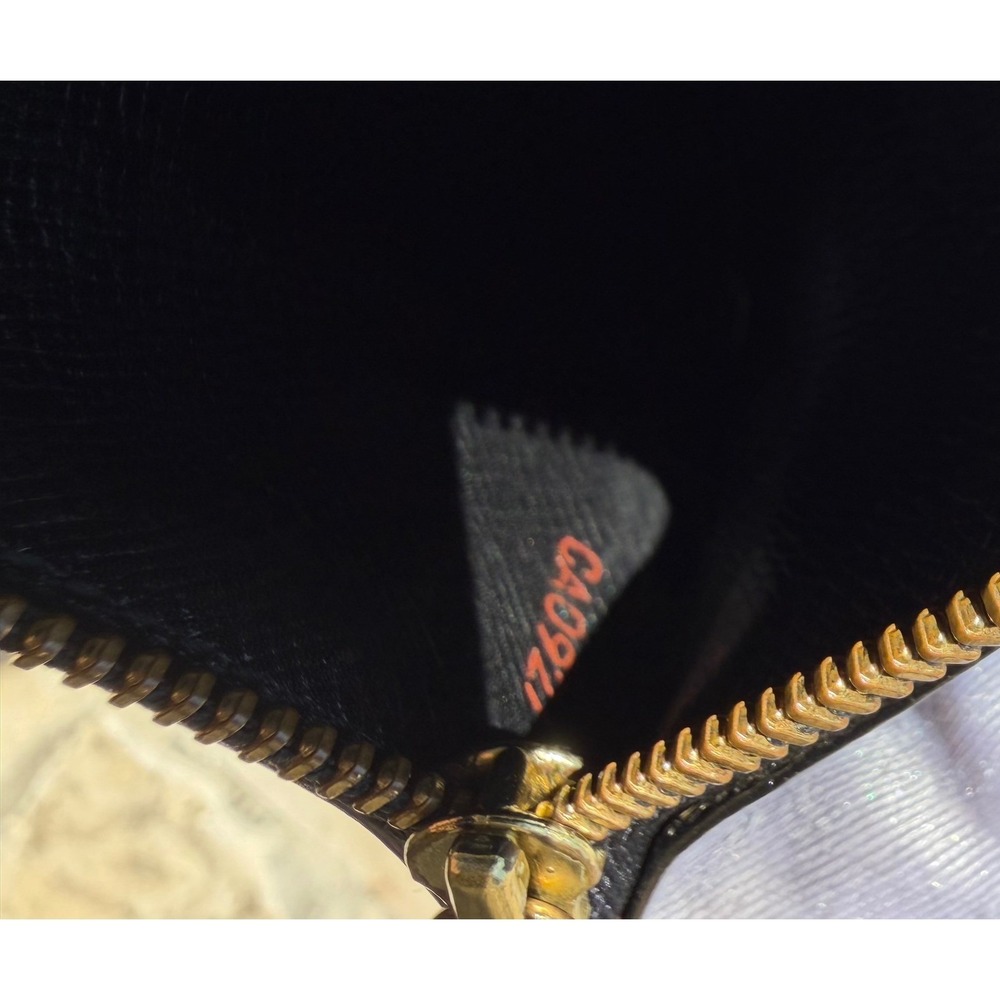 Louis Vuitton Cles Key Pouch Black Epi Leather Zip Wallet - Picture 11 of 12